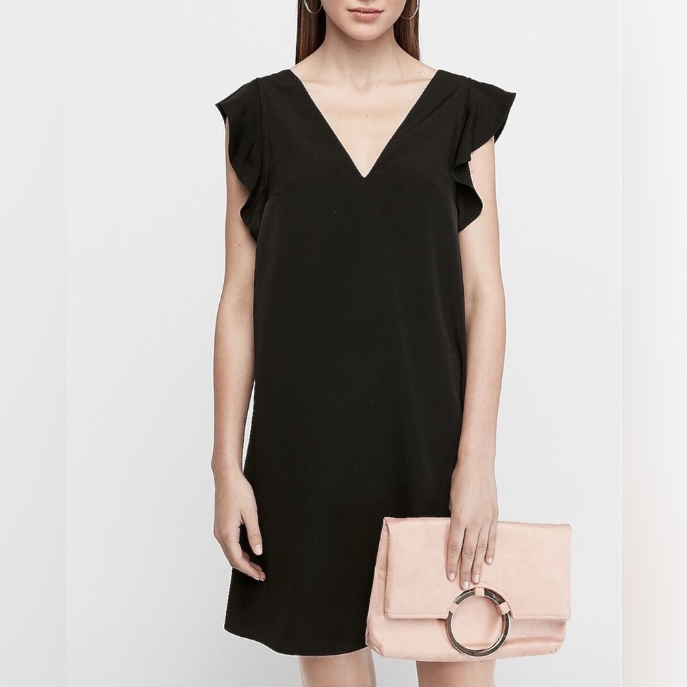 NEW Express V Neck Ruffle Short Sleeve Shift Dress Black